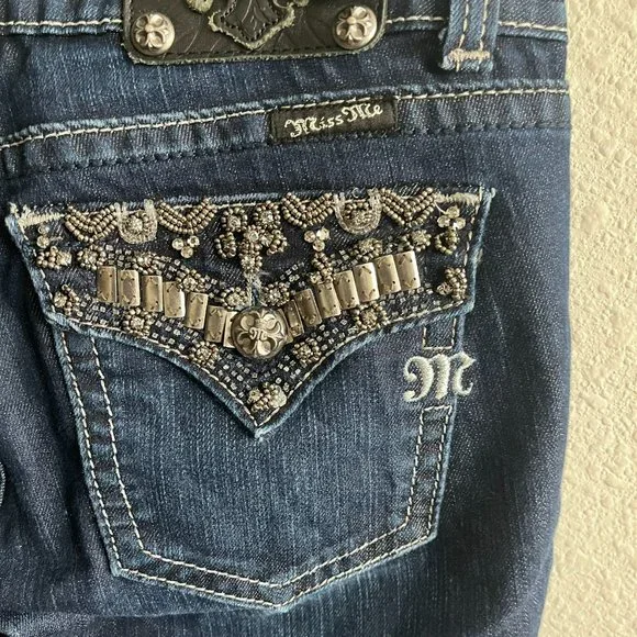 NWOT Miss Me Dark Wash Embellished Skinny Jeans Size 27 Style JP46565 - Picture 12 of 14